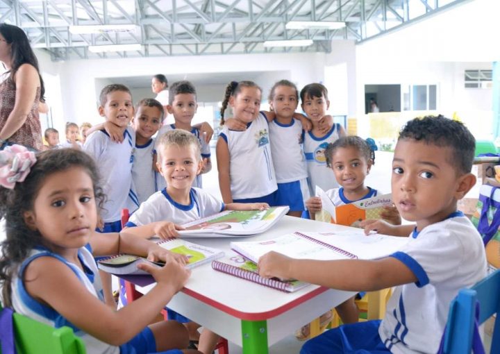 200 dias de leitura e escrita na escola